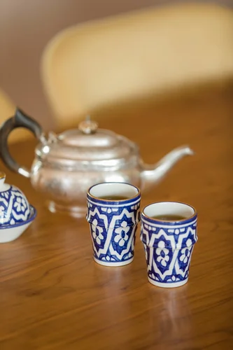 تاس فاسيا أزرق ماجوريل - 100% حرفي مع ذهب حقيقي - home-decor للبيع في خريبكة